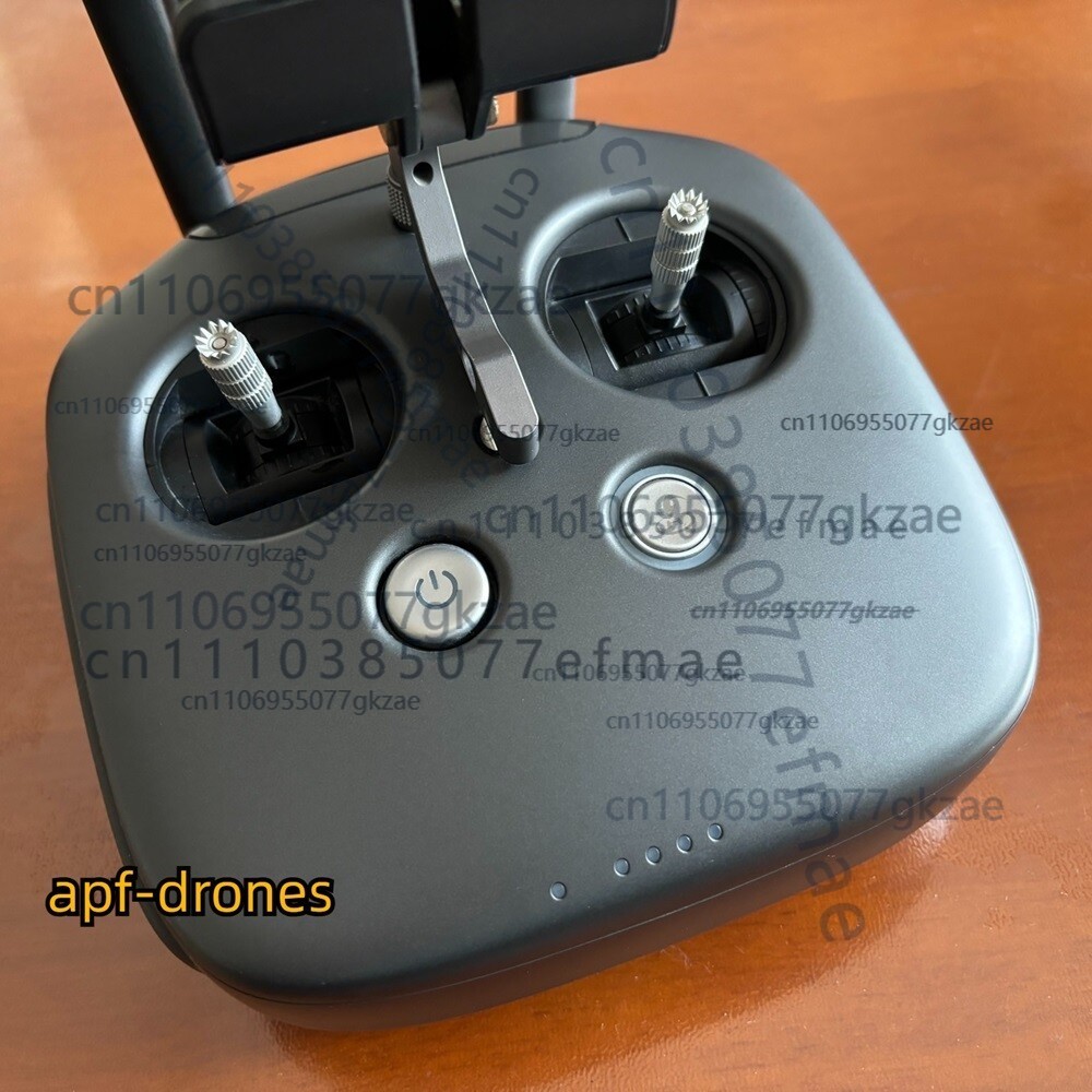 Drone Kit Professional - 90% NEU Gebrauchte Fernsteuerung GL300F für
